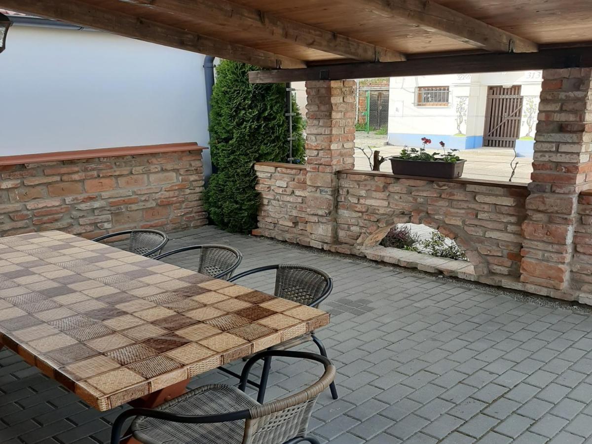 Apartment U Pavelku Мутенице Экстерьер фото